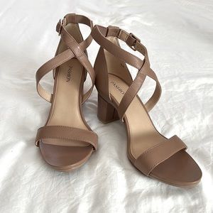 (NWOT) Pashion Footwear Convertible Heels - Nude